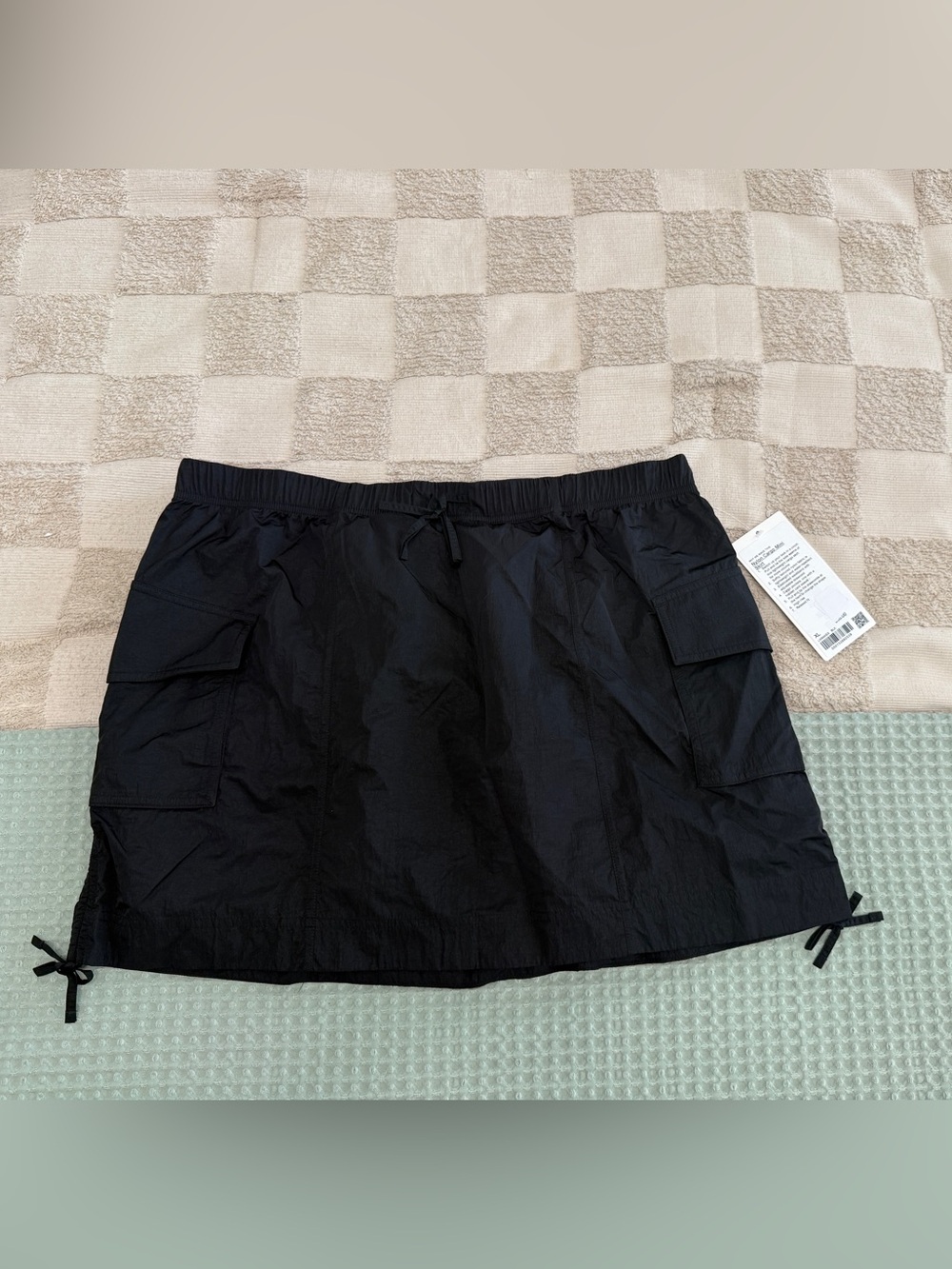 NWT Lululemon Nylon Cargo Mini Skirt size XL